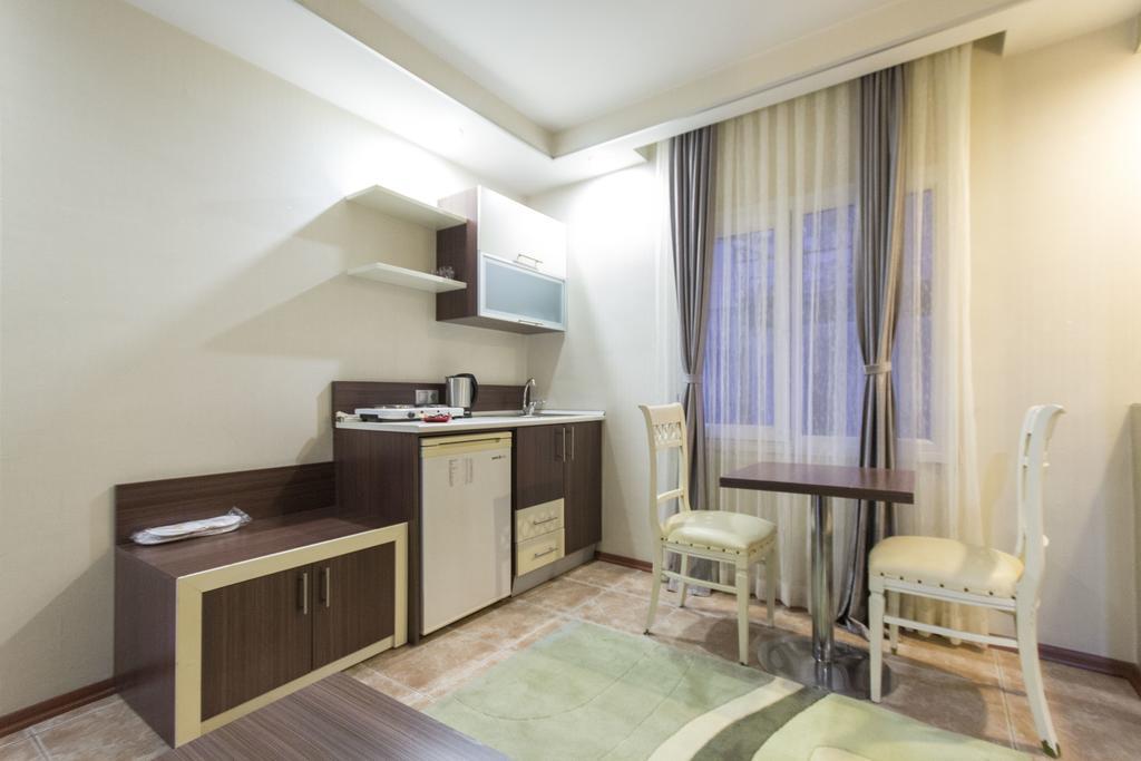 Sari Konak Apart Hotel 阿达纳 客房 照片