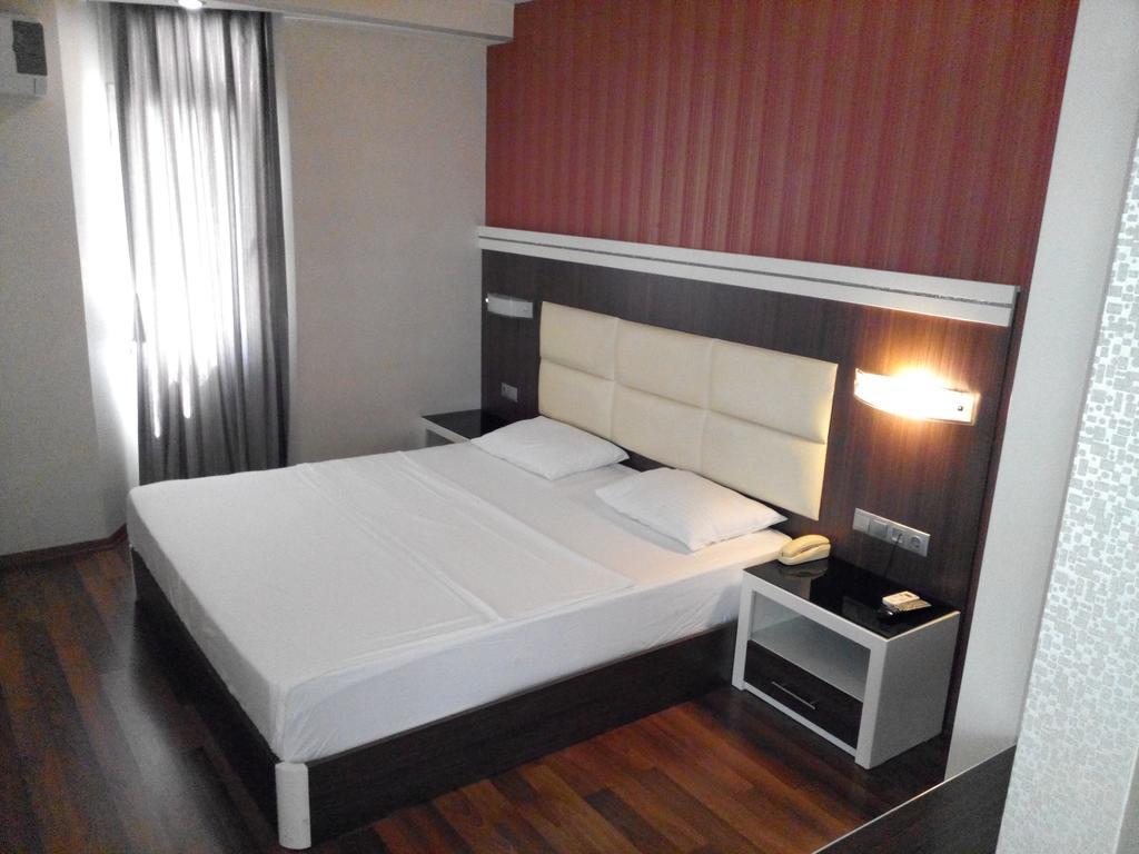 Sari Konak Apart Hotel 阿达纳 外观 照片